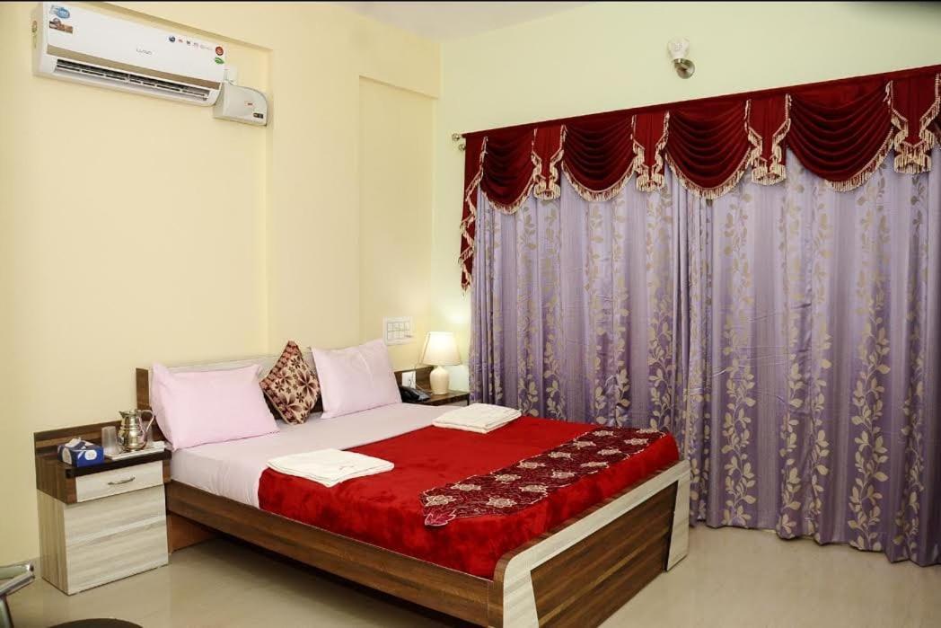 Sai Skanda Hotel Subrahmanya Buitenkant foto