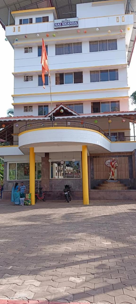 Sai Skanda Hotel Subrahmanya Buitenkant foto